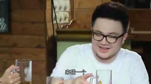 暴躁吃瓜路人视频,一场网络狂欢的缩影